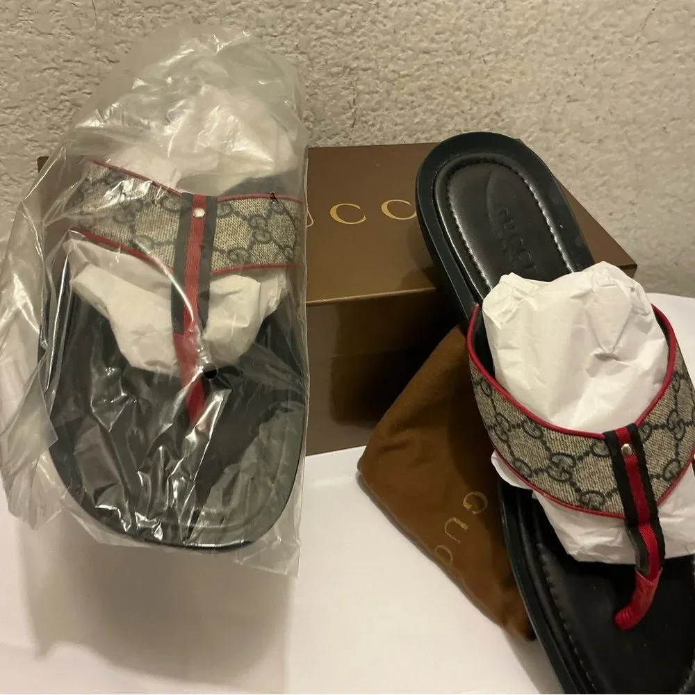 Gucci Flip Flop Sandals For Men Gucci Size 13.5 like new in box & dust bag